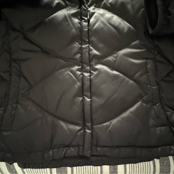 The North Face 550 Puffer Black Down Jacket Womens  XL - Picture 10 of 13